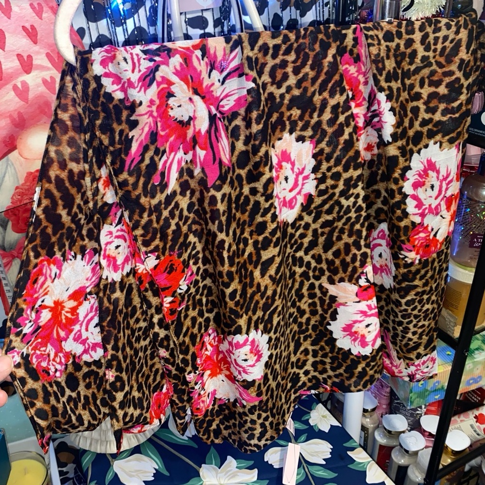 VICTORIA SECRET LEOPARD & FLORAL SARONG COVER UP
